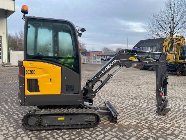 Volvo EC 20 E MIETE / RENTAL (12001812) - Mini excavator: picture 5 Volvo EC 20 E MIETE / RENTAL (12001812) - Mini excavator: picture 5