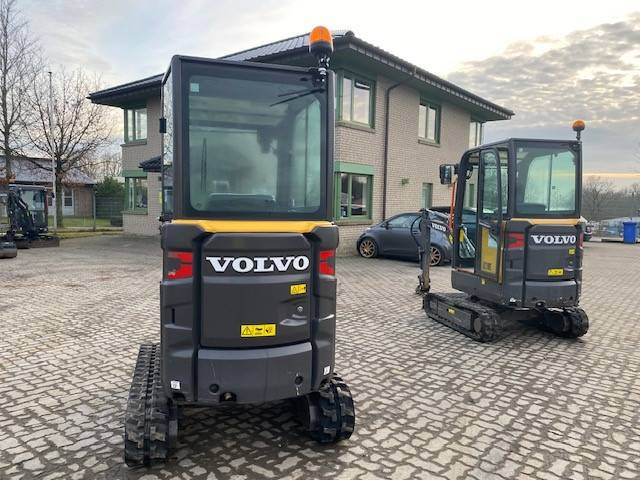 Volvo EC 20 E MIETE / RENTAL (12001812) - Mini excavator: picture 3 Volvo EC 20 E MIETE / RENTAL (12001812) - Mini excavator: picture 3