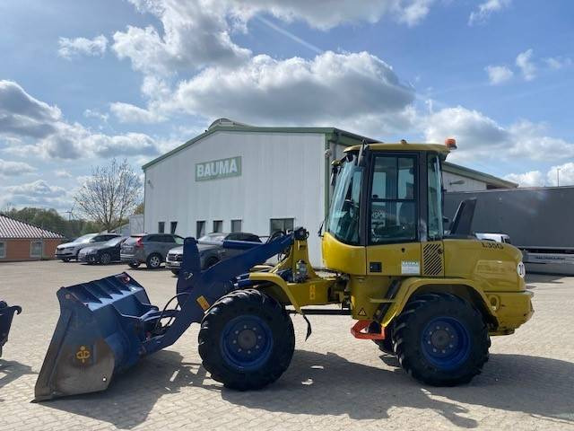 Volvo L 35 G MIETE / RENTAL (12002209) - Wheel loader: picture 1 Volvo L 35 G MIETE / RENTAL (12002209) - Wheel loader: picture 1