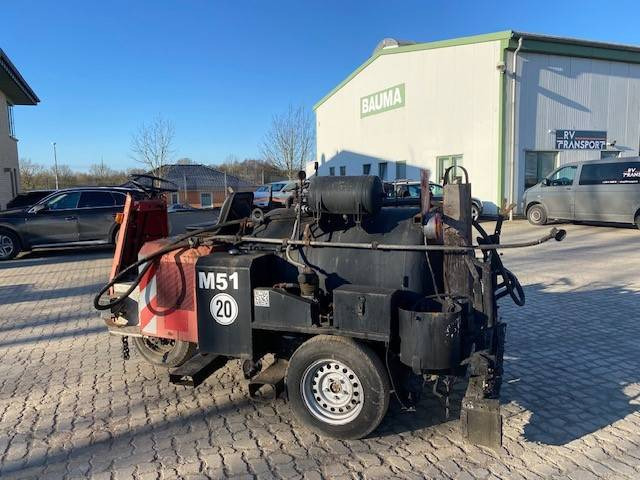 Weiro TM 800 - Asphalt distributor: picture 3 Weiro TM 800 - Asphalt distributor: picture 3