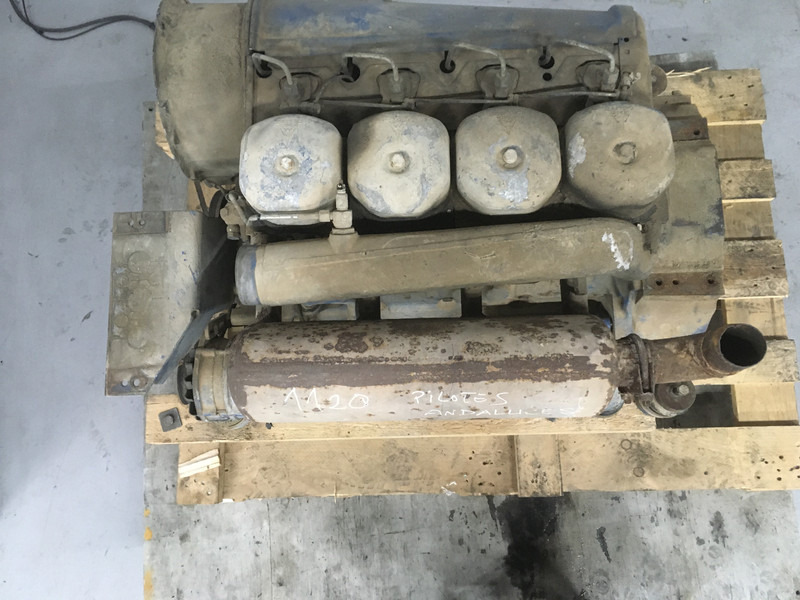 Deutz F4L912 USED - Construction machinery: picture 5 Deutz F4L912 USED - Construction machinery: picture 5