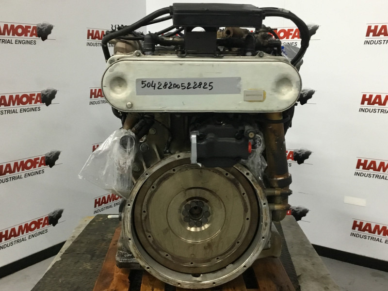 MAN D2066 LOH26 USED - Engine for Construction machinery: picture 2 MAN D2066 LOH26 USED - Engine for Construction machinery: picture 2