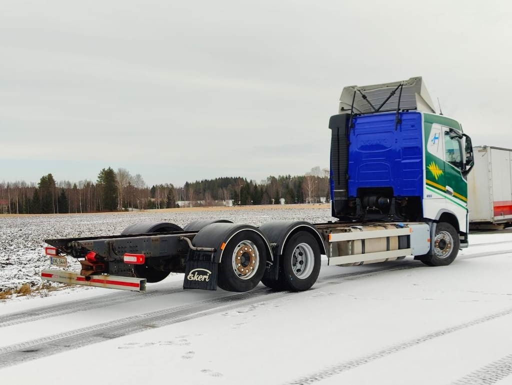 Volvo FH 13 - Cab chassis truck: picture 4 Volvo FH 13 - Cab chassis truck: picture 4
