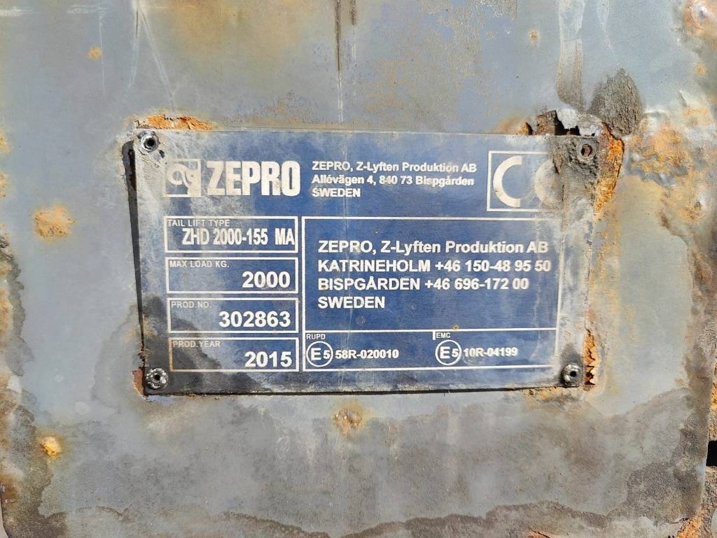 Cab chassis truck Volvo FM 11: picture 9