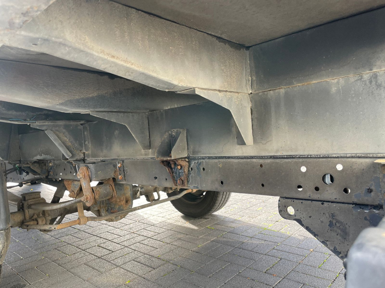 Iveco Daily 35S14 Pritsche, DoKa, Klima on lease Iveco Daily 35S14 Pritsche, DoKa, Klima: picture 26 Iveco Daily 35S14 Pritsche, DoKa, Klima on lease Iveco Daily 35S14 Pritsche, DoKa, Klima: picture 26