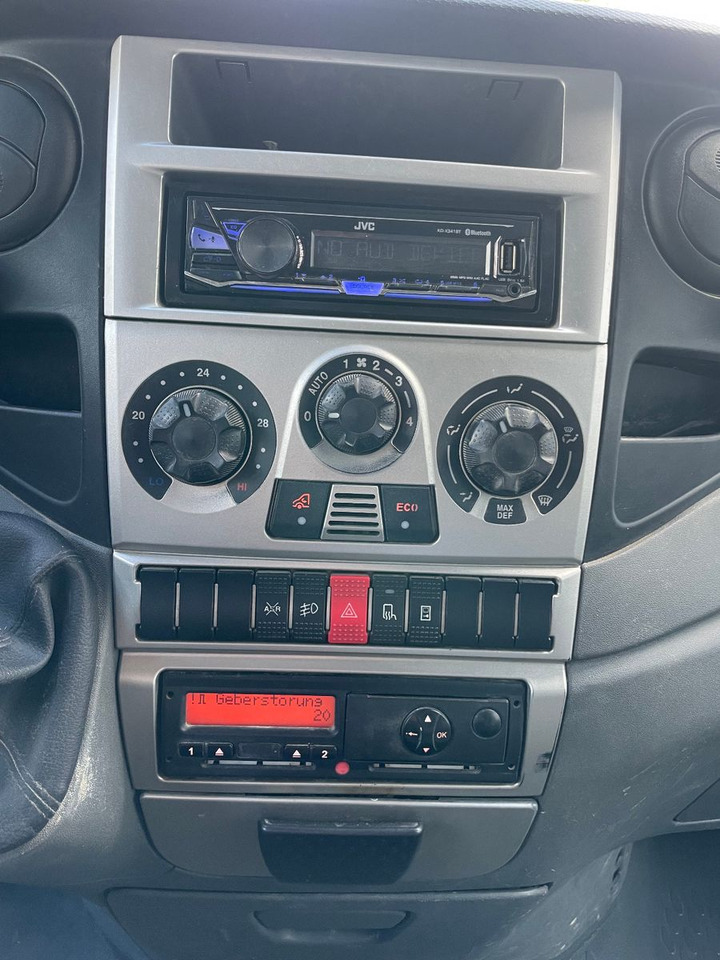 Iveco Daily 35S14 Pritsche, DoKa, Klima on lease Iveco Daily 35S14 Pritsche, DoKa, Klima: picture 29 Iveco Daily 35S14 Pritsche, DoKa, Klima on lease Iveco Daily 35S14 Pritsche, DoKa, Klima: picture 29