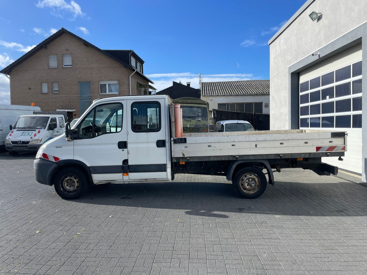 Iveco Daily 35S14 Pritsche, DoKa, Klima on lease Iveco Daily 35S14 Pritsche, DoKa, Klima: picture 7 Iveco Daily 35S14 Pritsche, DoKa, Klima on lease Iveco Daily 35S14 Pritsche, DoKa, Klima: picture 7
