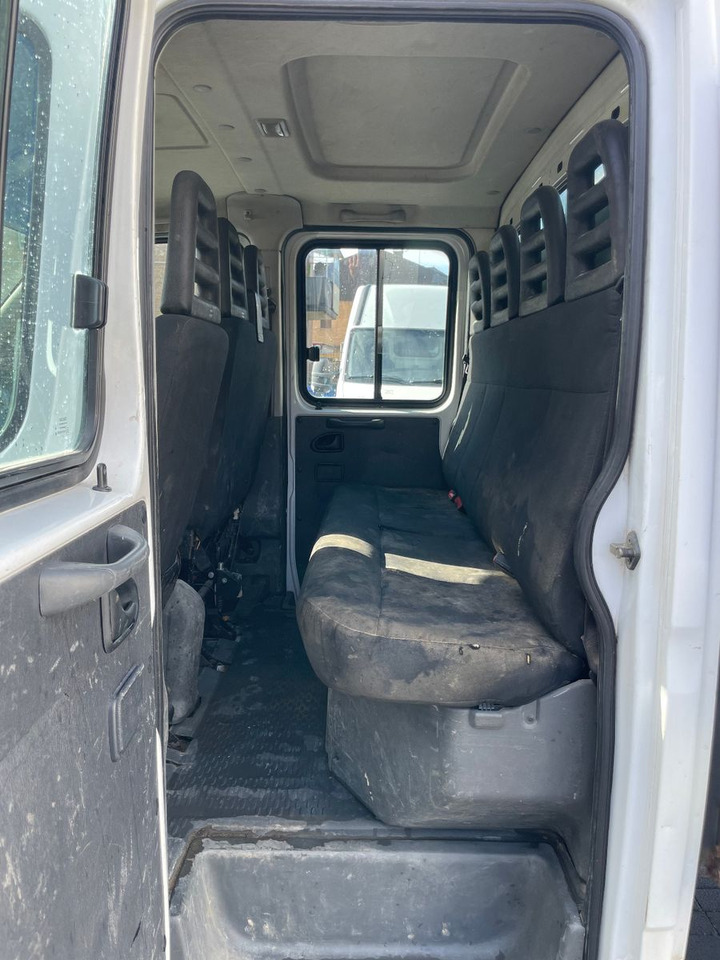 Iveco Daily 35S14 Pritsche, DoKa, Klima on lease Iveco Daily 35S14 Pritsche, DoKa, Klima: picture 13 Iveco Daily 35S14 Pritsche, DoKa, Klima on lease Iveco Daily 35S14 Pritsche, DoKa, Klima: picture 13