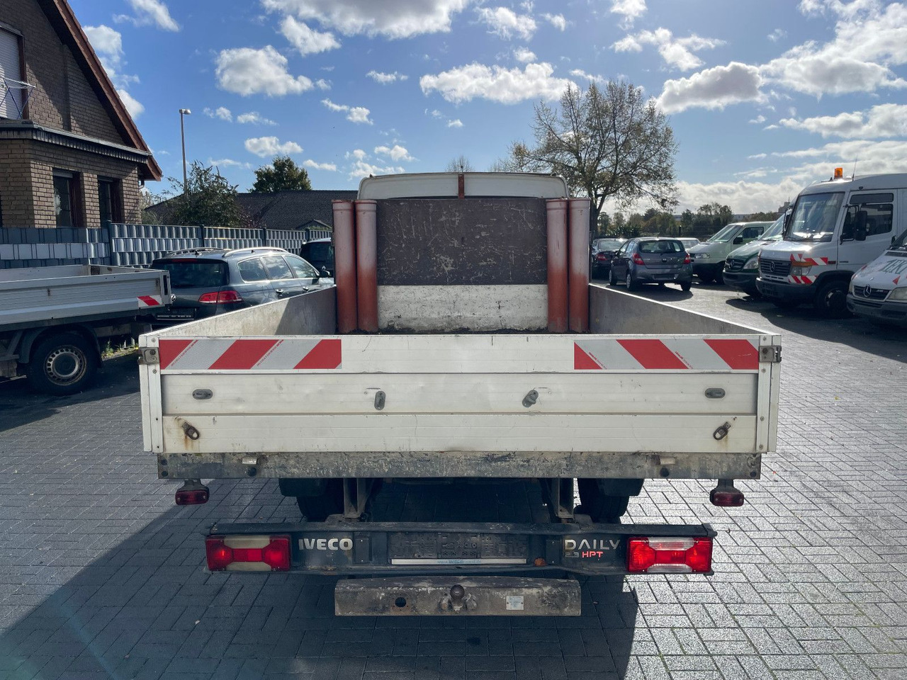 Iveco Daily 35S14 Pritsche, DoKa, Klima on lease Iveco Daily 35S14 Pritsche, DoKa, Klima: picture 8 Iveco Daily 35S14 Pritsche, DoKa, Klima on lease Iveco Daily 35S14 Pritsche, DoKa, Klima: picture 8