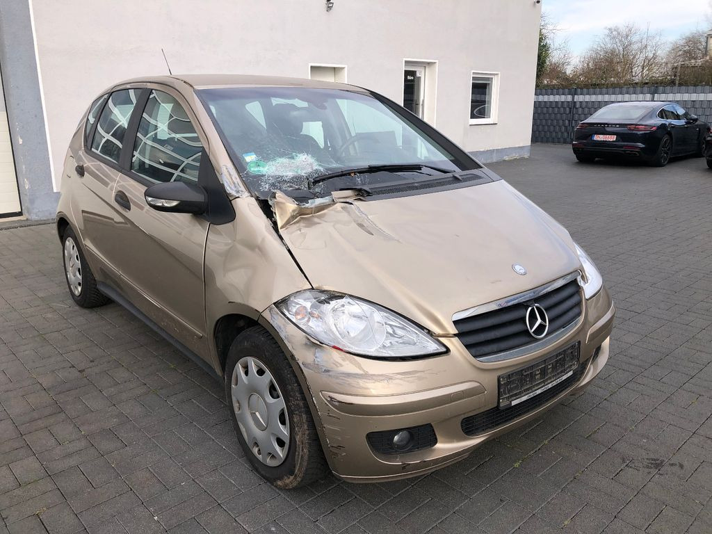 Mercedes-Benz A 150 A -Klasse A 150 - Car: picture 1 Mercedes-Benz A 150 A -Klasse A 150 - Car: picture 1