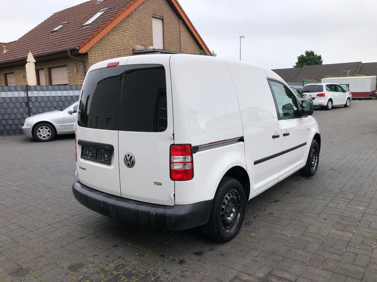 Volkswagen Caddy 1.6 TDi EcoProfi - Small van: picture 2 Volkswagen Caddy 1.6 TDi EcoProfi - Small van: picture 2