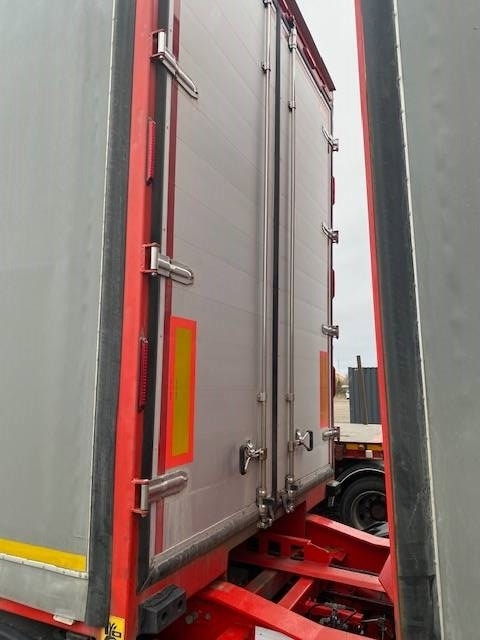 NTM linkki yhdistelmä B-Linkki - Curtainsider semi-trailer: picture 4 NTM linkki yhdistelmä B-Linkki - Curtainsider semi-trailer: picture 4