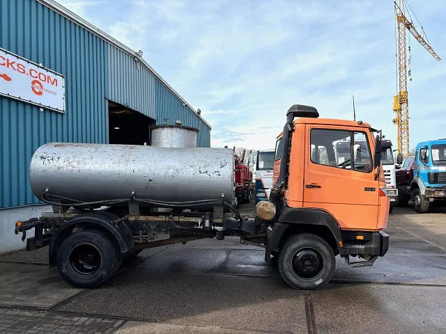 Mercedes-Benz 914 KO RHD 4x2 FULL STEEL TANK TRUCK (6-CILINDER ENGINE / MANUAL GEARBOX / FULL STEEL SUSPENSION) - Tank truck: picture 4 Mercedes-Benz 914 KO RHD 4x2 FULL STEEL TANK TRUCK (6-CILINDER ENGINE / MANUAL GEARBOX / FULL STEEL SUSPENSION) - Tank truck: picture 4