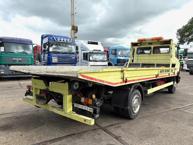 Mercedes-Benz LK 817 AUTO TRANSPORTER (6-CILINDER / FULL STEEL SUSPENSION / MANUAL GEARBOX / WINCH / ETC.) - Autotransporter truck: picture 3 Mercedes-Benz LK 817 AUTO TRANSPORTER (6-CILINDER / FULL STEEL SUSPENSION / MANUAL GEARBOX / WINCH / ETC.) - Autotransporter truck: picture 3