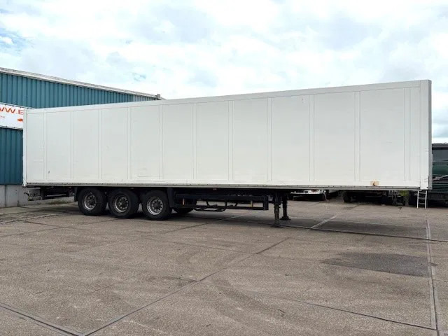 Schmitz Cargobull SKO 24 DOUBLE STOCK CLOSED BOX (BPW-AXLES / DRUM BRAKS / ABS-EBS BRAKES) - Closed box semi-trailer: picture 4 Schmitz Cargobull SKO 24 DOUBLE STOCK CLOSED BOX (BPW-AXLES / DRUM BRAKS / ABS-EBS BRAKES) - Closed box semi-trailer: picture 4
