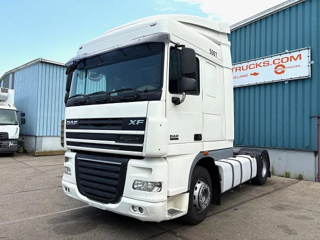 DAF XF 105.460 SPACECAB (4 IDENTICAL UNITS AVAILBLE) (ZF16 MANUAL GEARBOX / MX-BRAKE / 870+430 LITER TANK / FRIDGE / AIRCONDITIONING - Tractor unit: picture 1 DAF XF 105.460 SPACECAB (4 IDENTICAL UNITS AVAILBLE) (ZF16 MANUAL GEARBOX / MX-BRAKE / 870+430 LITER TANK / FRIDGE / AIRCONDITIONING - Tractor unit: picture 1