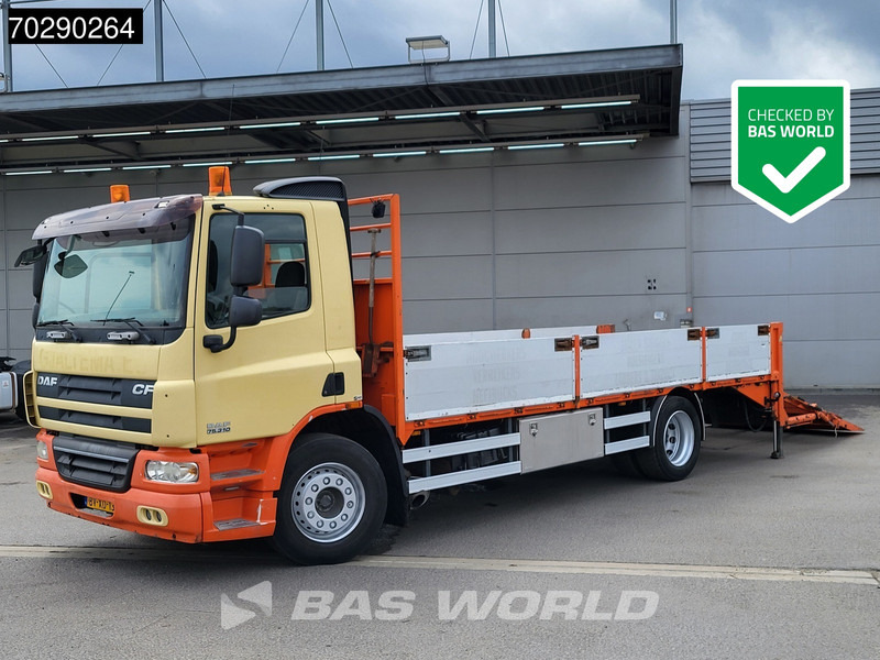 DAF CF75.310 4X2 19tons NL-Truck machine transporter Hydraulic Ramp Automatic Euro 4 - Autotransporter truck: picture 1 DAF CF75.310 4X2 19tons NL-Truck machine transporter Hydraulic Ramp Automatic Euro 4 - Autotransporter truck: picture 1