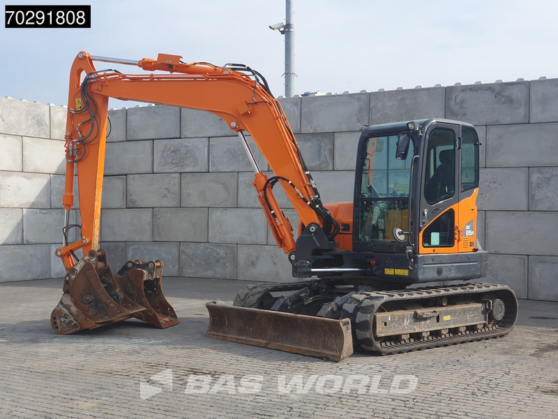 Doosan DX85 R-3 A/C - 3 BUCKETS - Mini excavator: picture 2 Doosan DX85 R-3 A/C - 3 BUCKETS - Mini excavator: picture 2