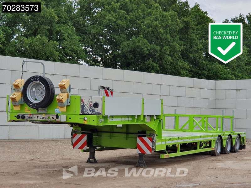 Faymonville F-S43-1AAF 3 axles Extendable Twistlocks 3x Hydraulic Steering Galvanised - Low loader semi-trailer: picture 1 Faymonville F-S43-1AAF 3 axles Extendable Twistlocks 3x Hydraulic Steering Galvanised - Low loader semi-trailer: picture 1