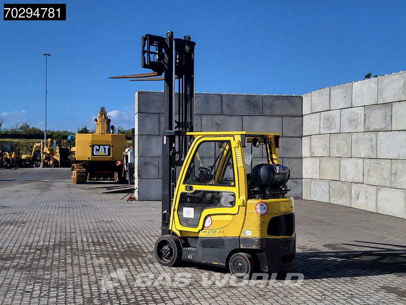 Hyster S3.0FT LPG - LPG forklift: picture 3 Hyster S3.0FT LPG - LPG forklift: picture 3