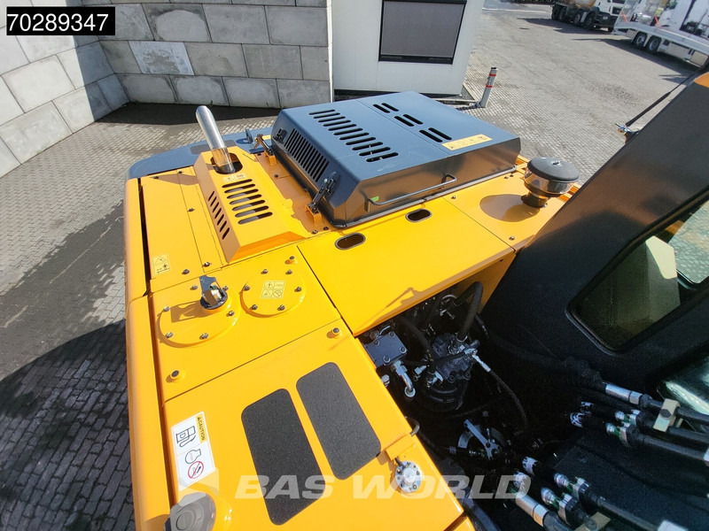 New Crawler excavator Hyundai R210: picture 12