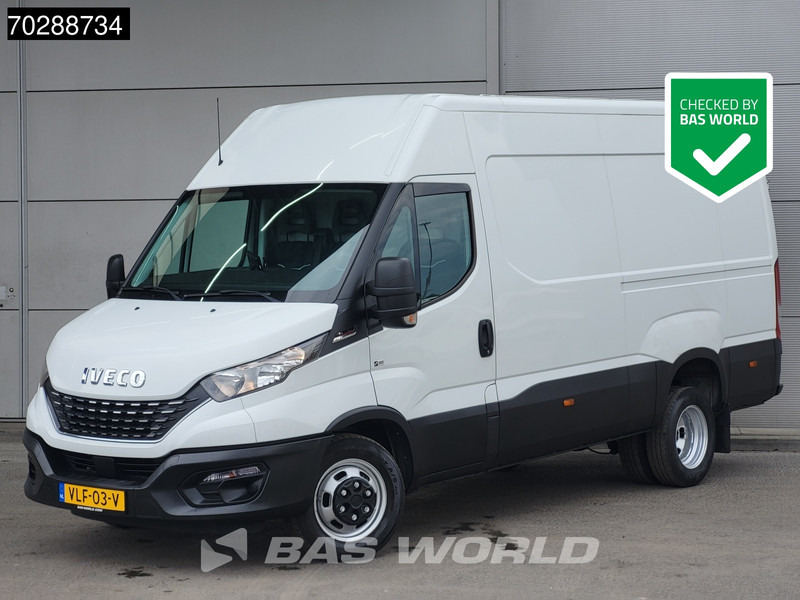 Iveco Daily 35C18 3.0L Automaat Dubbellucht L2H2 3,5t Trekhaak Airco Cruise Camera Euro6 L2 12m3 A/C Towbar Cruise control - Panel van: picture 1 Iveco Daily 35C18 3.0L Automaat Dubbellucht L2H2 3,5t Trekhaak Airco Cruise Camera Euro6 L2 12m3 A/C Towbar Cruise control - Panel van: picture 1