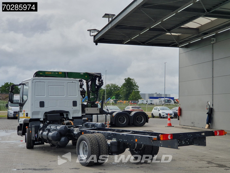 Iveco Eurocargo 120LE210 4X2 6x CNG! Tanks Telma Euro 6 - Cab chassis truck: picture 3 Iveco Eurocargo 120LE210 4X2 6x CNG! Tanks Telma Euro 6 - Cab chassis truck: picture 3