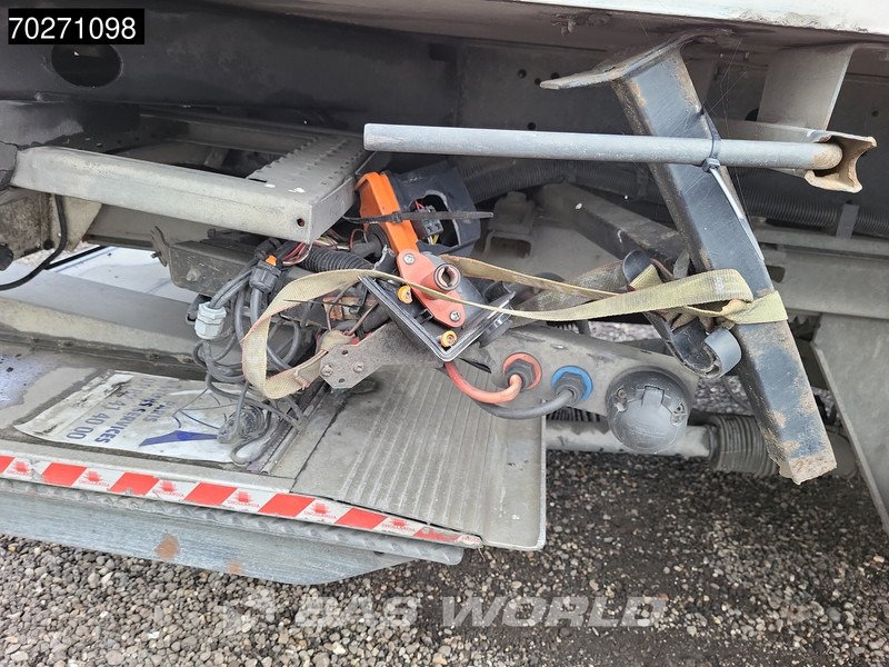 Krone SD Tailgate Liftachse Ladebordwand - Refrigerator semi-trailer: picture 3 Krone SD Tailgate Liftachse Ladebordwand - Refrigerator semi-trailer: picture 3