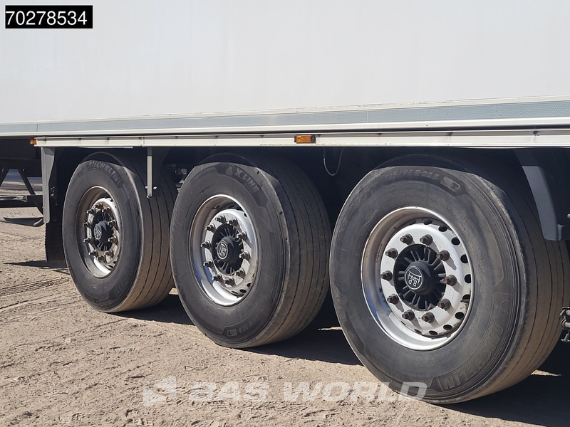 Refrigerator semi-trailer LAMBERET Carrier Vector 1550 3 axles Liftachse: picture 16