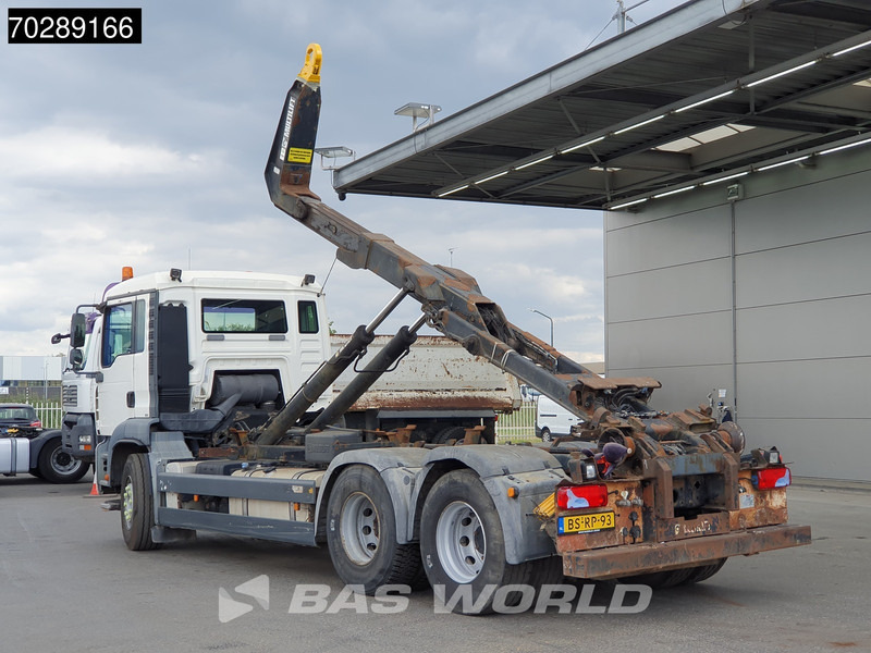 MAN TGA 28.400 6X2 NL-Truck HIAB Multilift LHZ26061 Lift-Axle Euro 5 - Hook lift truck: picture 2 MAN TGA 28.400 6X2 NL-Truck HIAB Multilift LHZ26061 Lift-Axle Euro 5 - Hook lift truck: picture 2