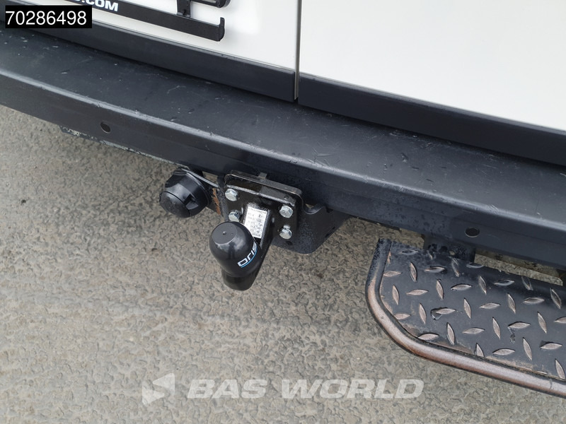 Panel van MAN TGE 3.140 L4H3 Trekhaak Airco Cruise Camera Parkeersensoren Euro6 L3H2 15m3 A/C Towbar Cruise control: picture 9