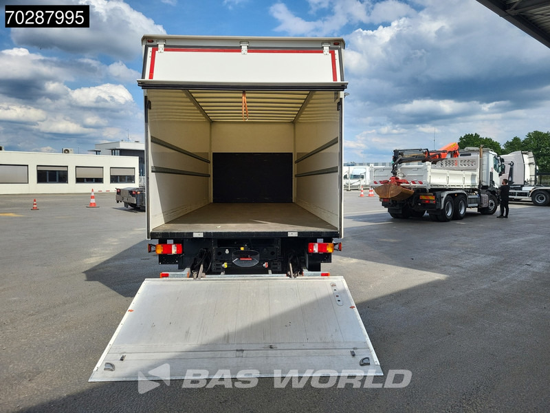 MAN TGL 12.250 4X2 12tonner LOW Mileage 1500kg Ladebordwand Automatic Euro 6 - Box truck: picture 3 MAN TGL 12.250 4X2 12tonner LOW Mileage 1500kg Ladebordwand Automatic Euro 6 - Box truck: picture 3