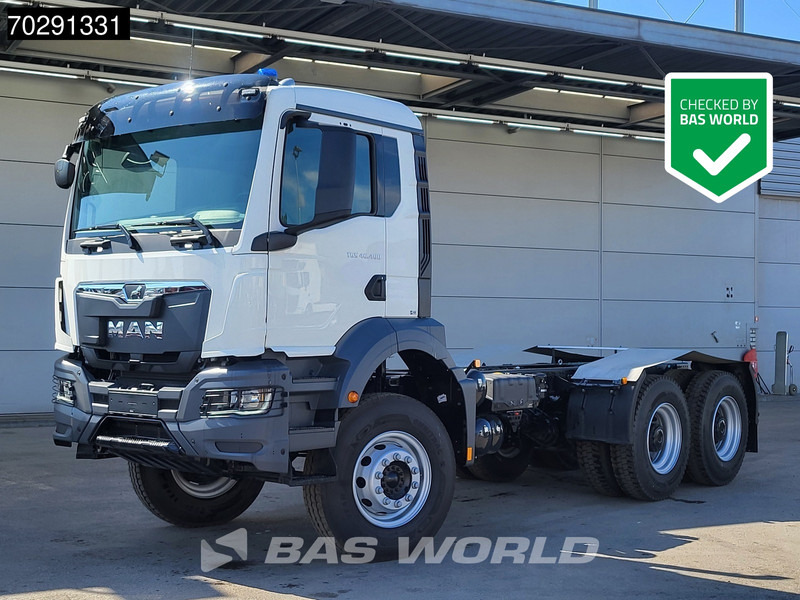 MAN TGS 40.400 6X4 New! Steelsuspension Big-Axle Automatic Euro 2 - Cab chassis truck: picture 1 MAN TGS 40.400 6X4 New! Steelsuspension Big-Axle Automatic Euro 2 - Cab chassis truck: picture 1