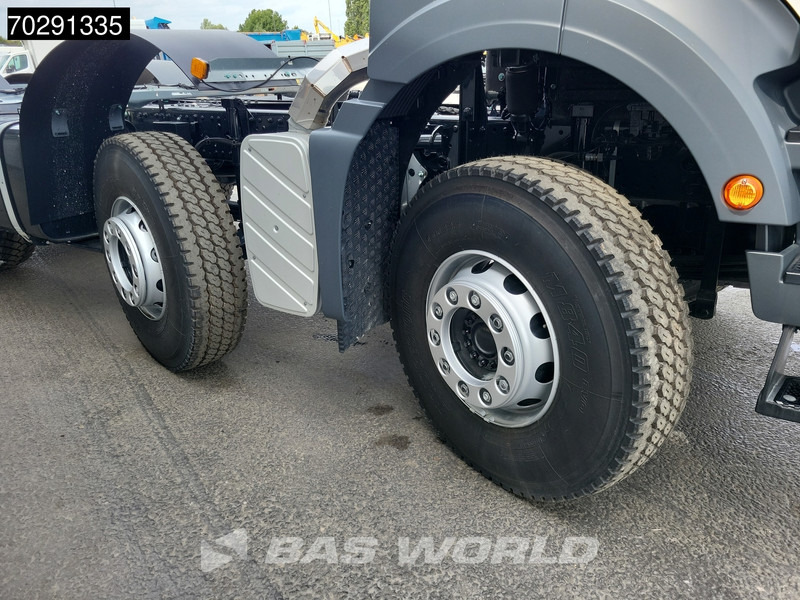New Cab chassis truck MAN TGS 41.400 8X4 New 8x4 chassis Engine PTO Steelsuspension Big-Axle Manual Euro 2: picture 15