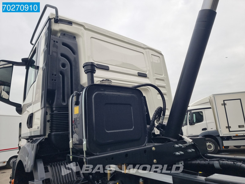 MAN TGS 41.480 8X8 8x8 20m3 tipper tarpaulin Manual Big-axle Euro 6 - Tipper: picture 5 MAN TGS 41.480 8X8 8x8 20m3 tipper tarpaulin Manual Big-axle Euro 6 - Tipper: picture 5
