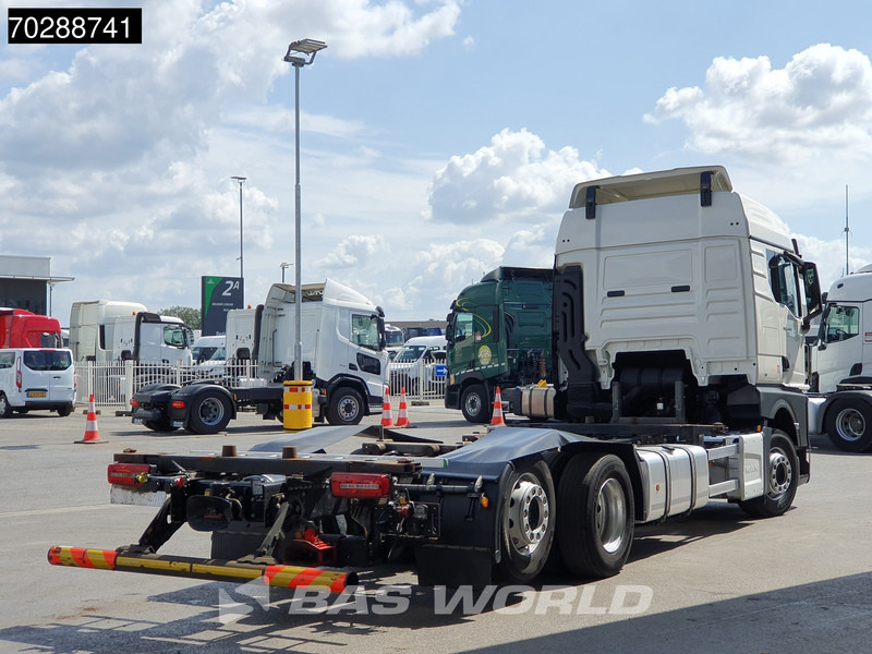 Container transporter/ Swap body truck MAN TGX 26.470 6X2 BDF Retarder Liftachse LED Euro 6: picture 5