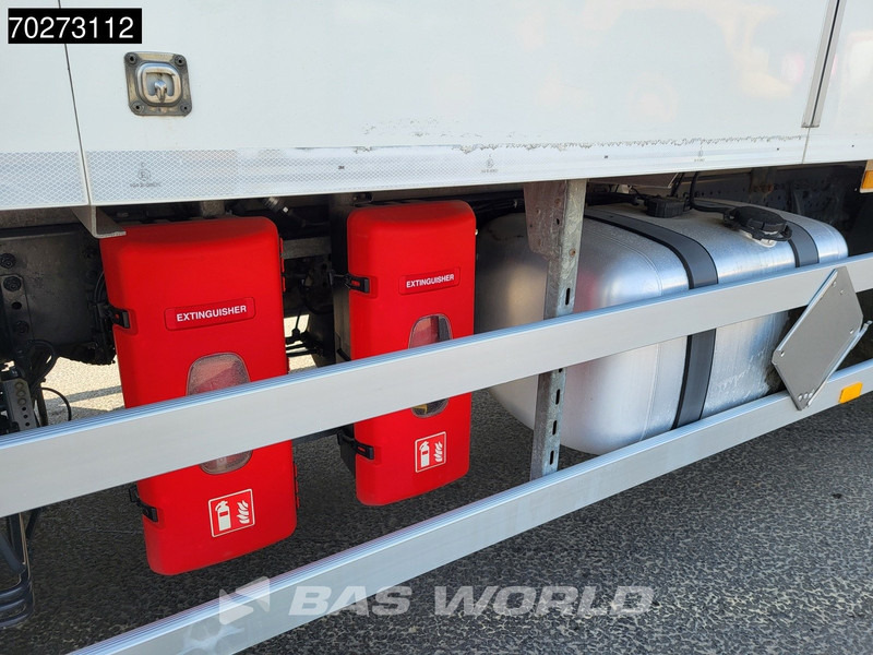 Box truck Mercedes-Benz Actros 1827 4X2 2.000kg Ladebordwand Automatic Xenon ClassicSpace Euro 6: picture 17