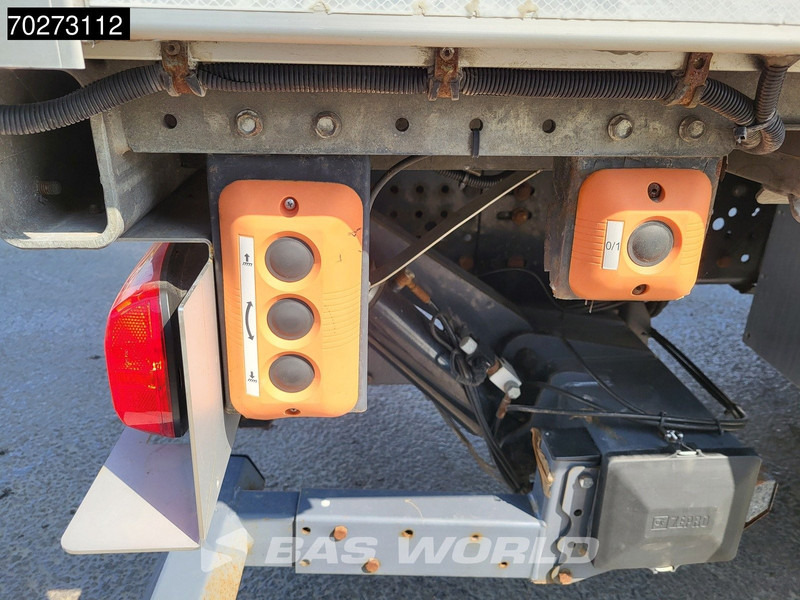 Box truck Mercedes-Benz Actros 1827 4X2 2.000kg Ladebordwand Automatic Xenon ClassicSpace Euro 6: picture 18