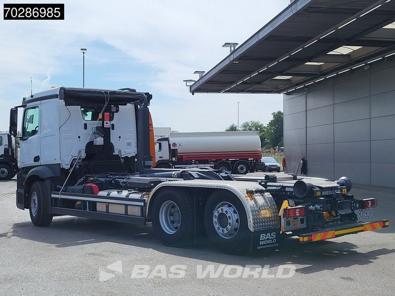 Mercedes-Benz Actros 2745 6X2 NEW! Meiller RS21-70 Abrollkipper Lift-Lenkasche Retarder PPC Navi Automatic - Hook lift truck: picture 5 Mercedes-Benz Actros 2745 6X2 NEW! Meiller RS21-70 Abrollkipper Lift-Lenkasche Retarder PPC Navi Automatic - Hook lift truck: picture 5