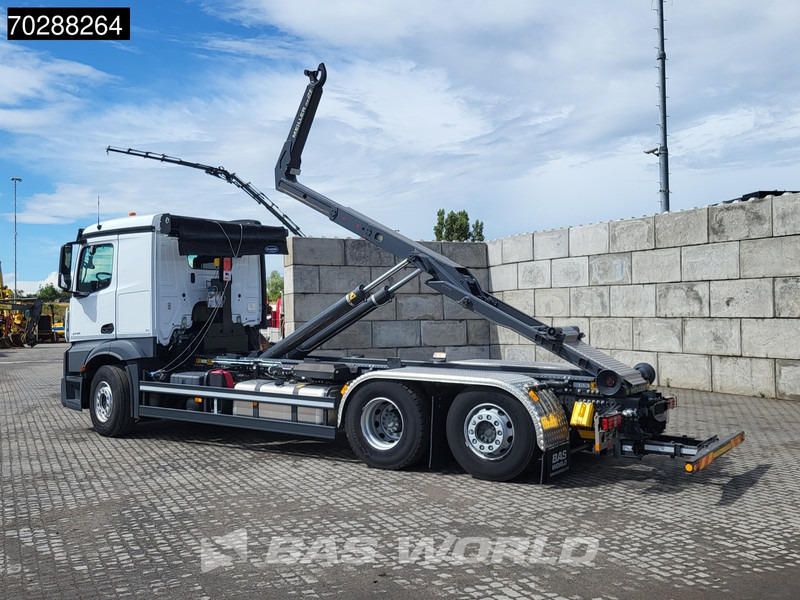 Mercedes-Benz Actros 2745 6X2 NEW! Meiller RS21-70 Hooklift Retarder Lift+Steering Axle PPC Navi - Hook lift truck: picture 2 Mercedes-Benz Actros 2745 6X2 NEW! Meiller RS21-70 Hooklift Retarder Lift+Steering Axle PPC Navi - Hook lift truck: picture 2