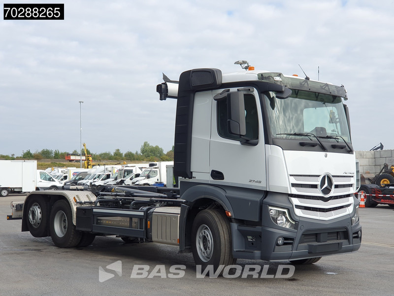 Mercedes-Benz Actros 2745 6X2 New! Meiller RS21 70 Hooklift Retarder Lift+Steering-Axle Navi Autoamtic Euro 6 - Hook lift truck: picture 3 Mercedes-Benz Actros 2745 6X2 New! Meiller RS21 70 Hooklift Retarder Lift+Steering-Axle Navi Autoamtic Euro 6 - Hook lift truck: picture 3