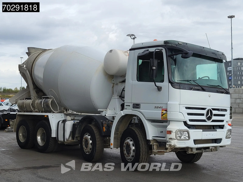 Mercedes-Benz Actros 3241 8X4 9m3 Stetter Steelsuspension 3-Pedals Retarder Euro 4 - Concrete mixer truck: picture 3 Mercedes-Benz Actros 3241 8X4 9m3 Stetter Steelsuspension 3-Pedals Retarder Euro 4 - Concrete mixer truck: picture 3