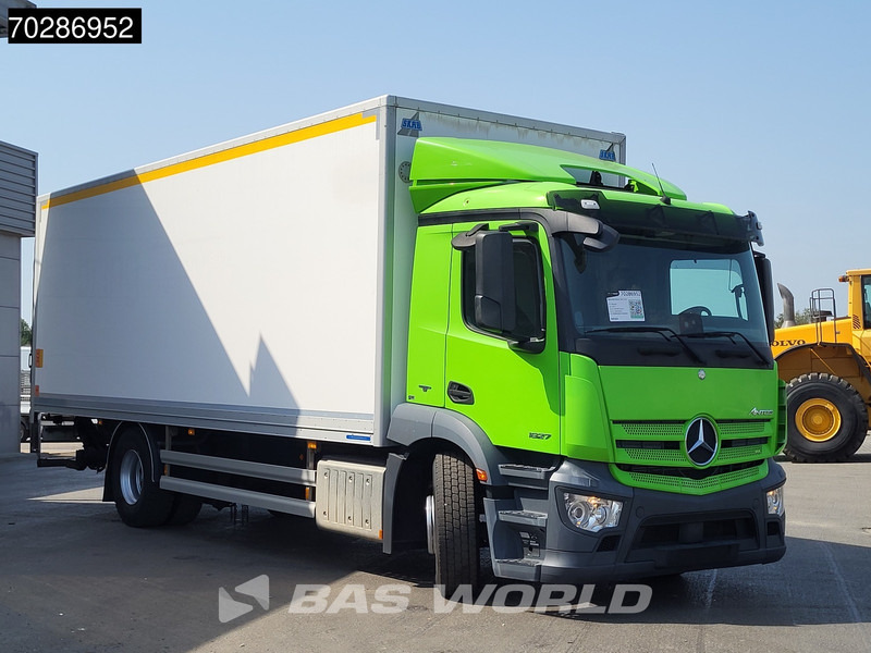 Mercedes-Benz Antos 1827 Antos 4X2 19tonner 2tons Tailgate Automatic Xenon Euro 6 - Box truck: picture 5 Mercedes-Benz Antos 1827 Antos 4X2 19tonner 2tons Tailgate Automatic Xenon Euro 6 - Box truck: picture 5