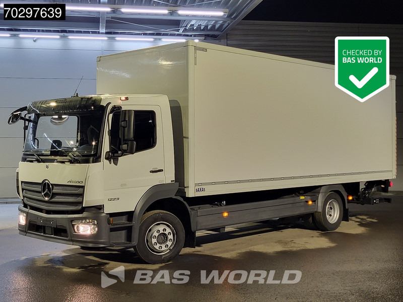 Box truck Mercedes-Benz Atego 1223 4X2 12tonner Automatic 1500kg Ladebordwand Euro 6: picture 1
