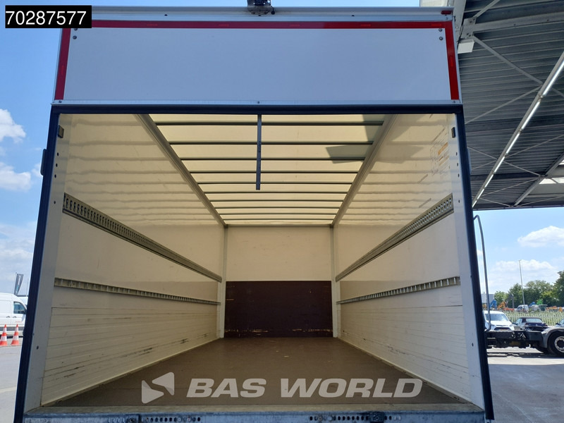 Mercedes-Benz Atego 1527 4X2 15tonner LOW Mileage! 1500kg Ladebordwand Automatic Euro 6 - Box truck: picture 3 Mercedes-Benz Atego 1527 4X2 15tonner LOW Mileage! 1500kg Ladebordwand Automatic Euro 6 - Box truck: picture 3
