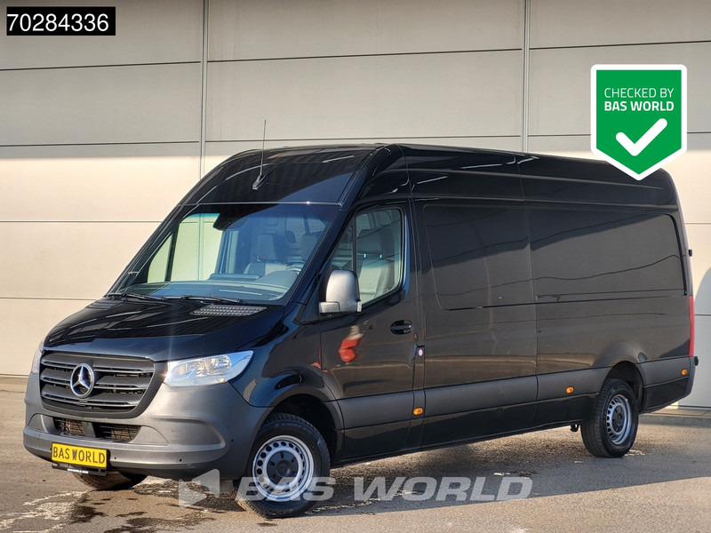 Mercedes-Benz Sprinter 317 CDI Automaat L3H2 3,5t Trekhaak Airco Camera Parkeersensoren MBUX CarPlay Euro6 L3 16m3 A/C Towbar - Panel van: picture 1 Mercedes-Benz Sprinter 317 CDI Automaat L3H2 3,5t Trekhaak Airco Camera Parkeersensoren MBUX CarPlay Euro6 L3 16m3 A/C Towbar - Panel van: picture 1