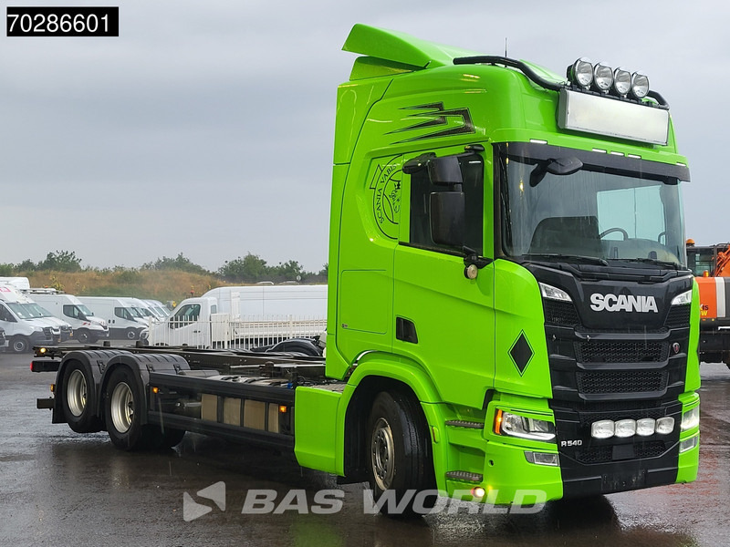 Scania R540 6X2 BDF LiftAxle Automatic Retarder Navi ACC LED Euro 6 - Container transporter/ Swap body truck: picture 3 Scania R540 6X2 BDF LiftAxle Automatic Retarder Navi ACC LED Euro 6 - Container transporter/ Swap body truck: picture 3