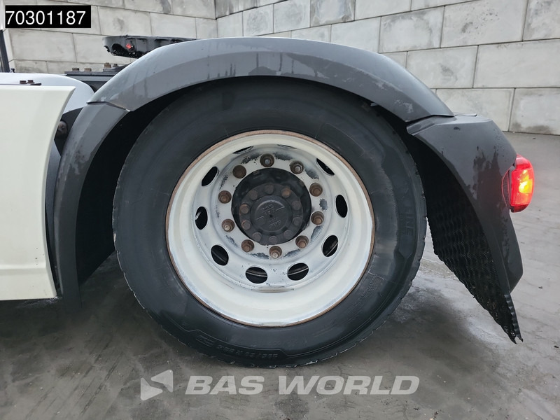 Tractor unit DAF CF 330 CF 330 FT 4X2 Low Mileage! NL-Truck Manual: picture 13 Tractor unit DAF CF 330 CF 330 FT 4X2 Low Mileage! NL-Truck Manual: picture 13