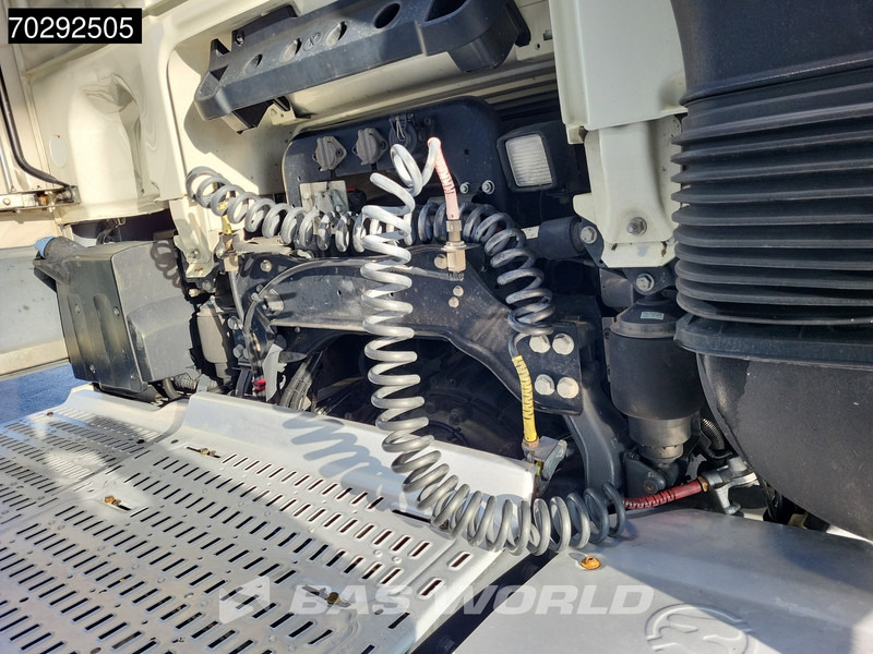 DAF XF 480 4X2 SSC 2xTanks Standklima ACC Euro 6 - Tractor unit: picture 5 DAF XF 480 4X2 SSC 2xTanks Standklima ACC Euro 6 - Tractor unit: picture 5