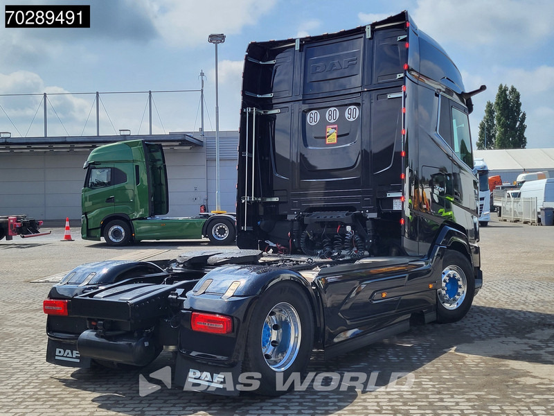 DAF XG+ 530 4X2 Full-Air Retarder 2xTanks Leder Standklima Alcoa's ACC LED Euro 6 - Tractor unit: picture 5 DAF XG+ 530 4X2 Full-Air Retarder 2xTanks Leder Standklima Alcoa's ACC LED Euro 6 - Tractor unit: picture 5